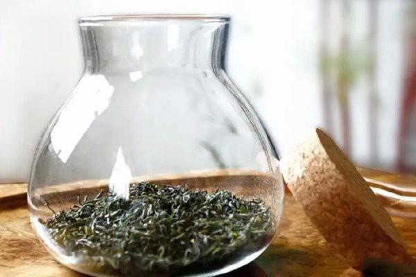 茶叶放冰箱保鲜变红了