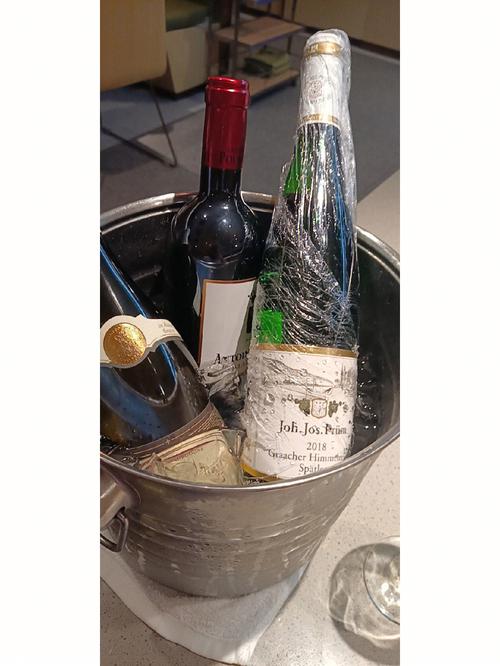 海底捞为什么没有红酒了？