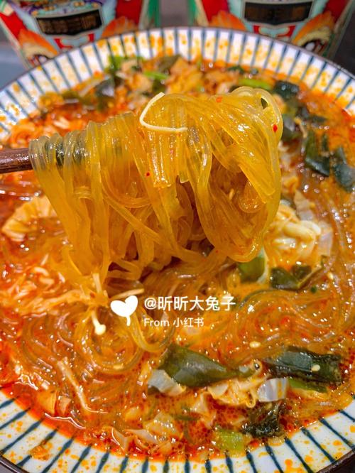 懒人快手酸辣粉一锅搞定，味道媲美街头小摊