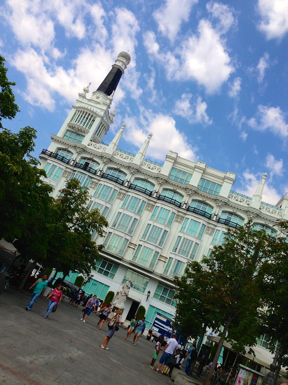 青岛酒店式公寓(青岛旅行“住宿指南”：3种吃住方式，你最喜欢哪一种？请收藏)