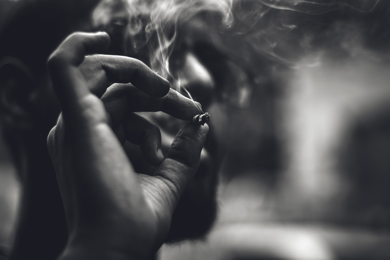 警惕沉默的杀手，肺癌的早期症状与预防