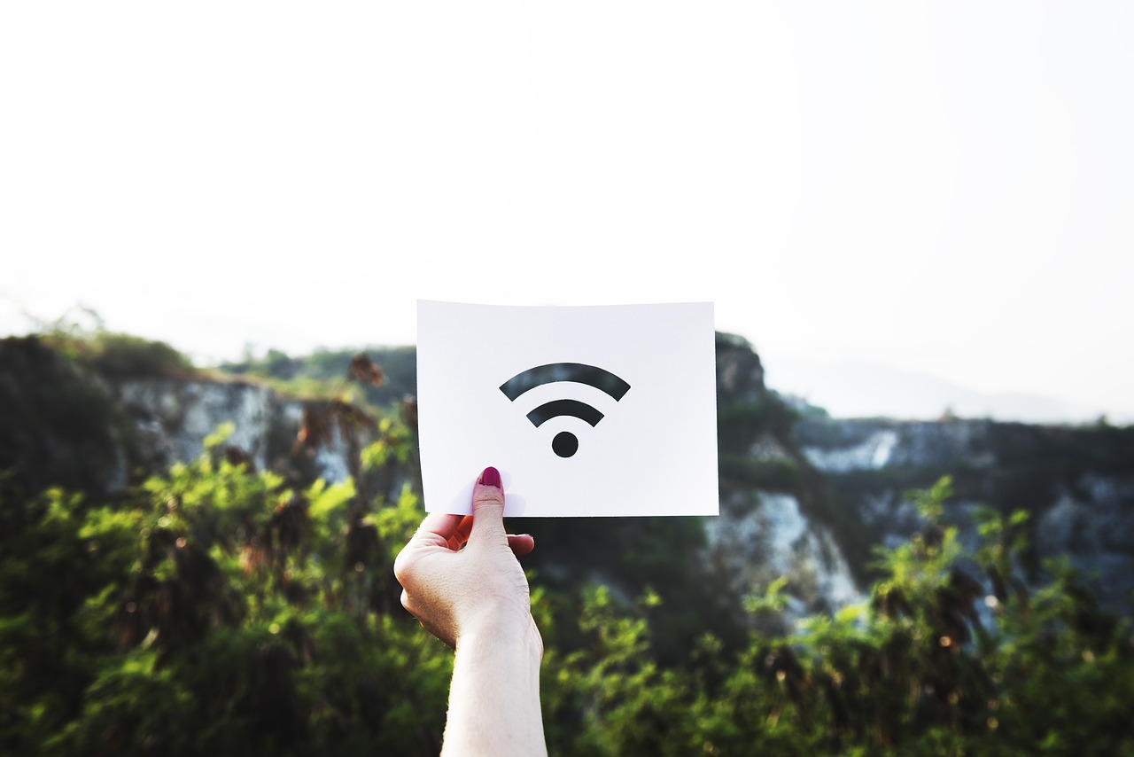 怎么破解路由器密码(wifi热点密码的获取方法)