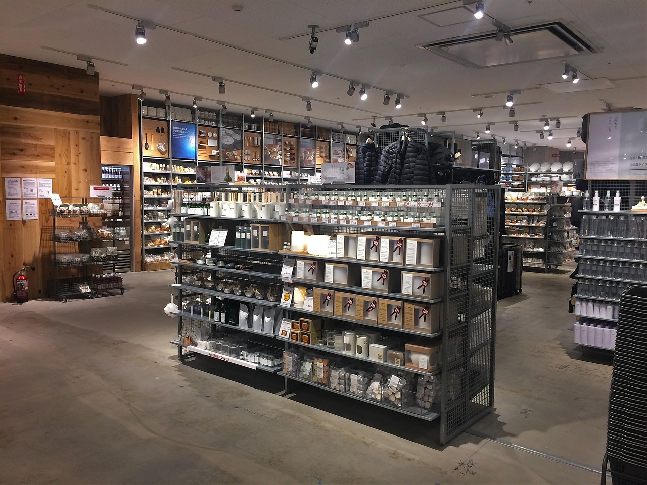 小伙开2元面包店，最高日入4000元，低成本创业的成功故事